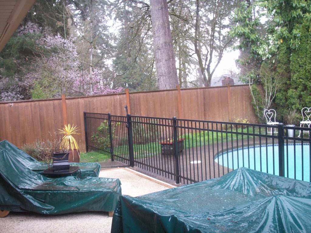 Swimming Pool Fence Gallery | Pacific Fence & Wire Co
