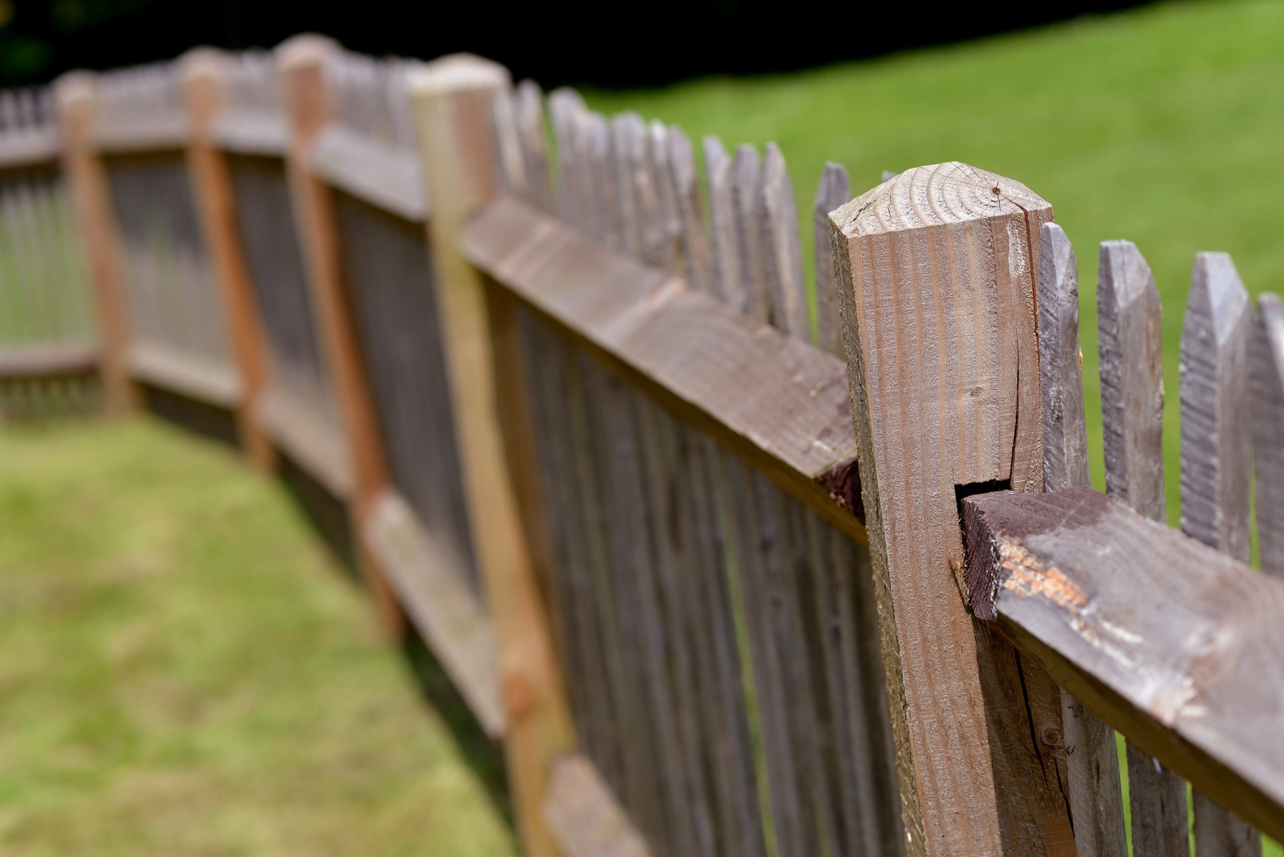 Read more about the article Plan Your Fence Demolition