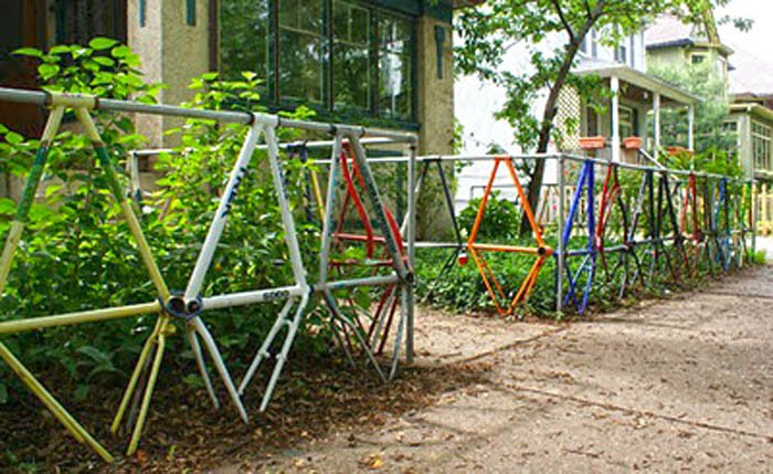 bike-frames-only-fence